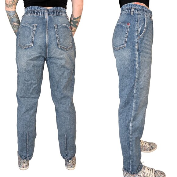 BDG Urban Outfitters Pull-on Mom High-Waisted Jeans Medium Wash | 28 - Picture 2 of 7